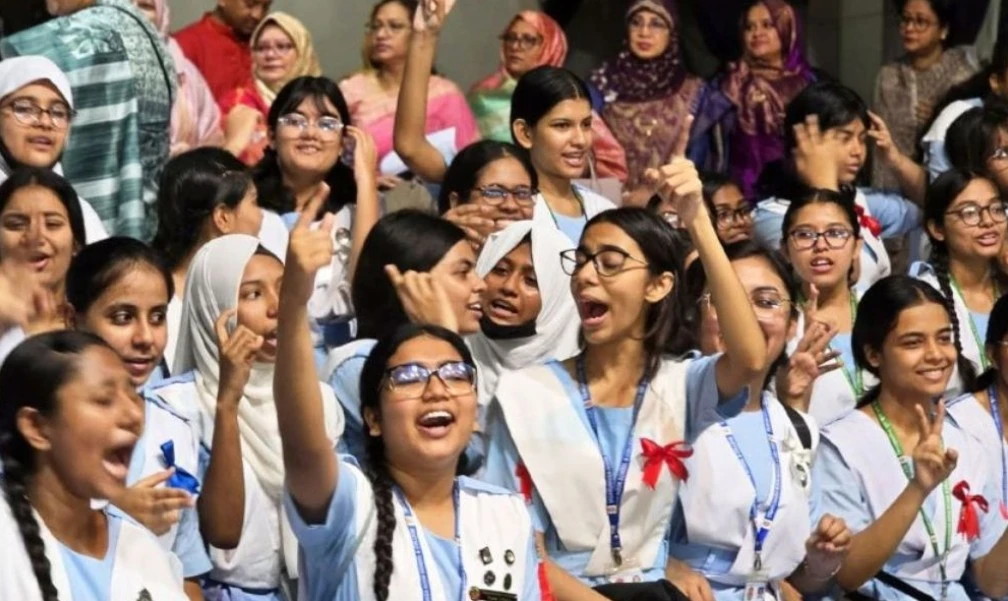 এবার এইচএসসিতে জিপিএ-৫ পেয়েছেন ৪০ হাজার ৮৪ জন